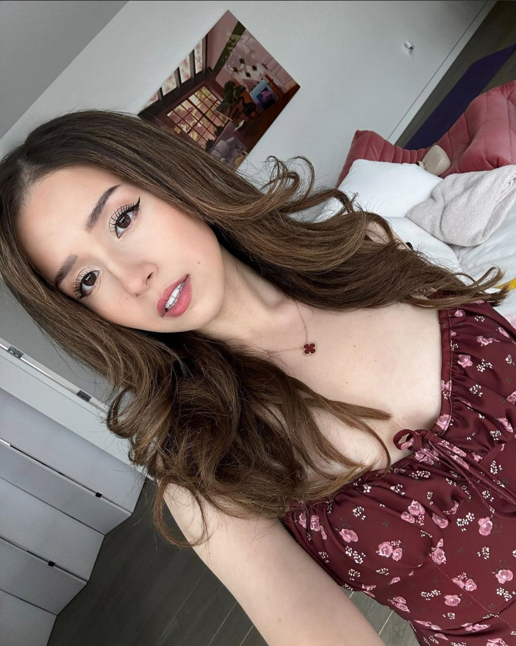 FAMOUS AND SEXY POKIMANE HOT PICTURES VIDEOS TWITCH STREAMER - Billu